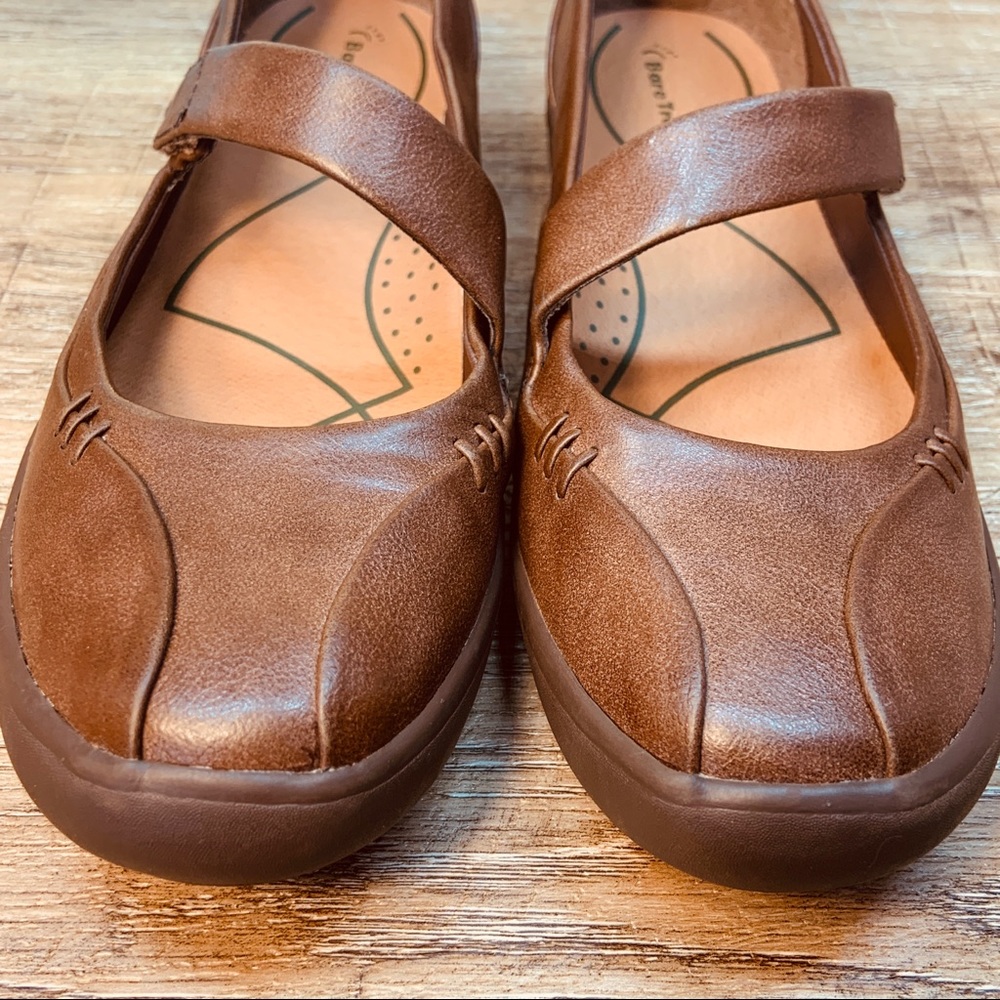 SOLD! BareTraps Size 7.5 Maryjane Shoes - Picture 2 of 8